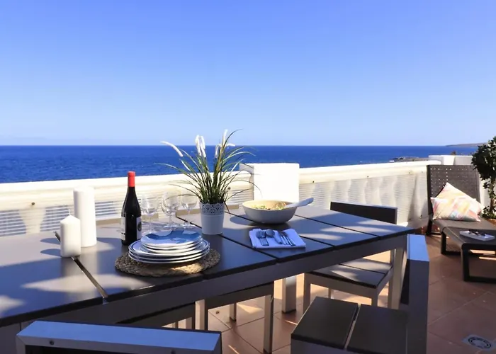 Con Terraza Vistas Al Mar